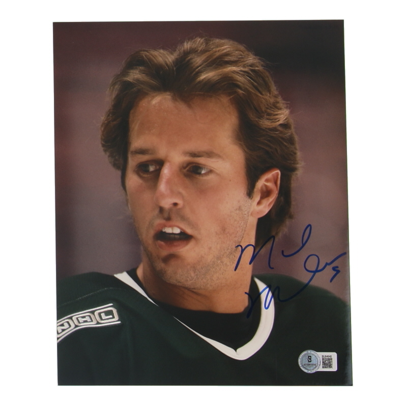 Mike Modano Signed Stars 8x10 Photo (Beckett) at PristineAuction.com Mike Modano Signed Stars 8x10 Photo (Beckett) at PristineAuction.com