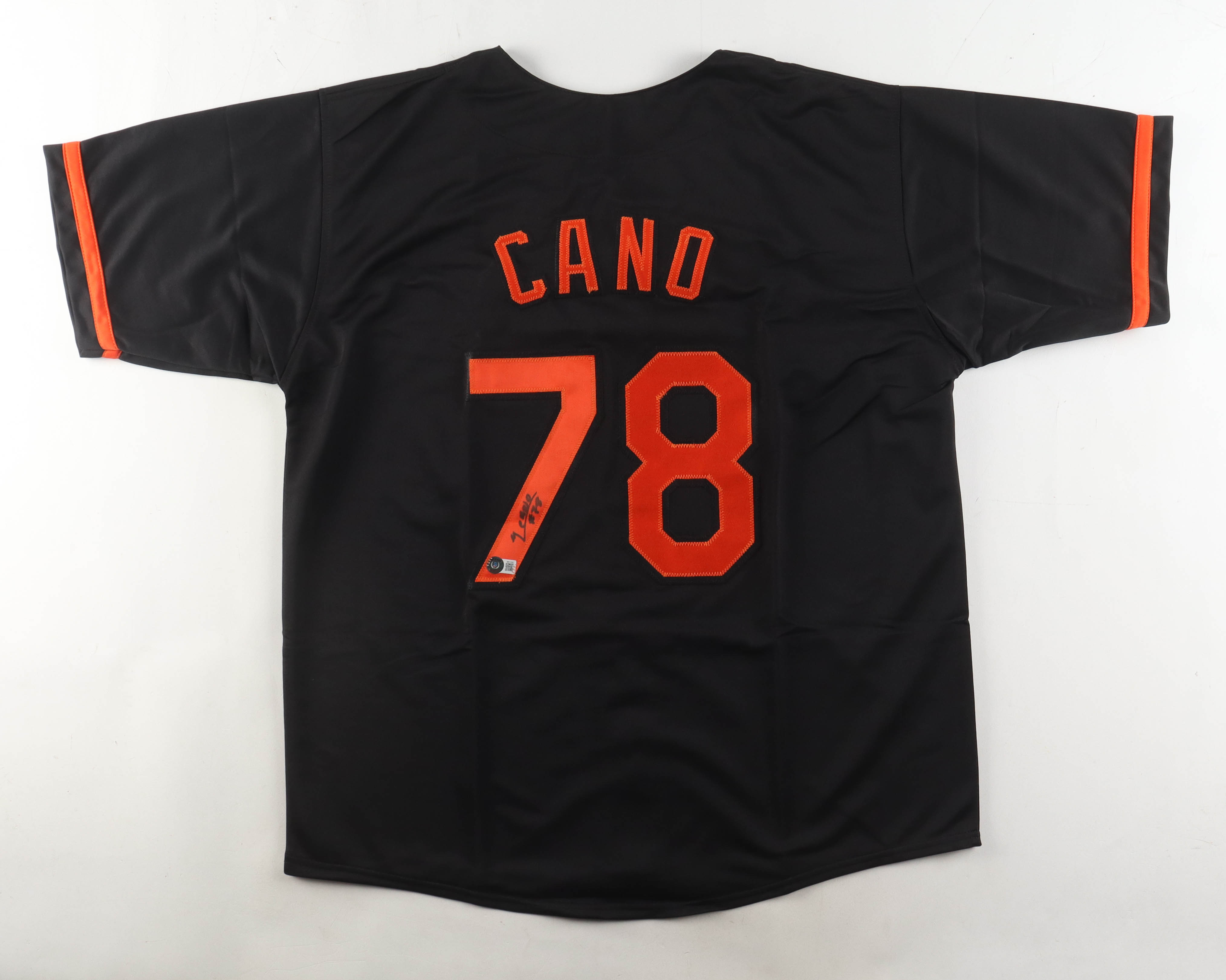Yennier Cano Signed Jersey (Beckett) at PristineAuction.com Yennier Cano Signed Jersey (Beckett) at PristineAuction.com