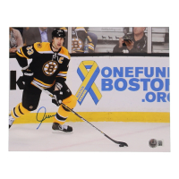 Zdeno Chára Signed Bruins 8x10 Photo (Beckett) at PristineAuction.com