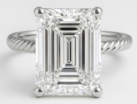 New 9.05 Carats Lab Grown Diamond Ring F, VVS2 | Estimated Retail Value: $14,750 (UGL & IGI) at PristineAuction.com