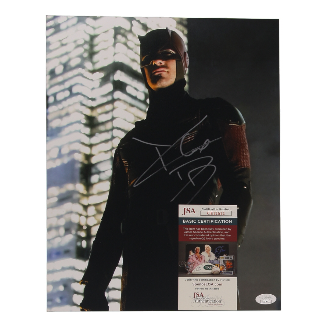 Charlie Cox Signed "Daredevil" 11x14 Photo Inscribed "DD" (JSA) at PristineAuction.com Charlie Cox Signed "Daredevil" 11x14 Photo Inscribed "DD" (JSA) at PristineAuction.com