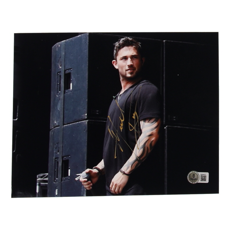 Michael Ray Signed 8x10 Photo (Beckett) at PristineAuction.com Michael Ray Signed 8x10 Photo (Beckett) at PristineAuction.com