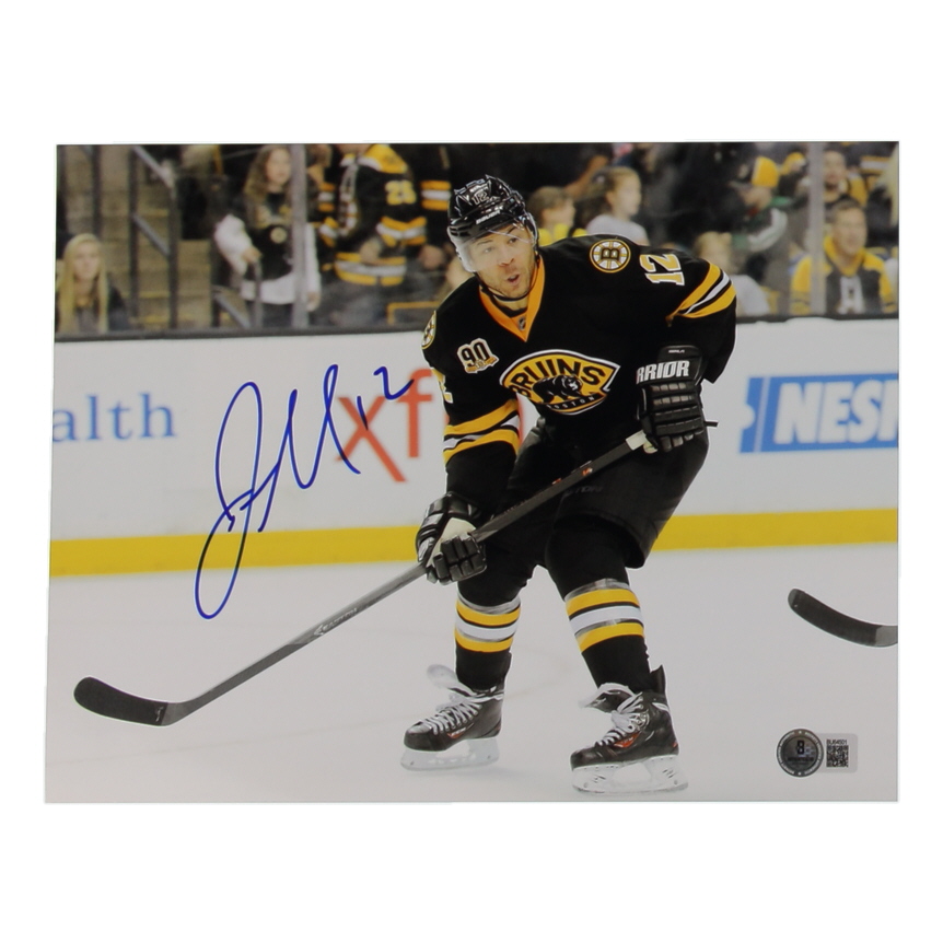 Jarome Iginla Signed Bruins 8x10 Photo (Beckett) at PristineAuction.com Jarome Iginla Signed Bruins 8x10 Photo (Beckett) at PristineAuction.com