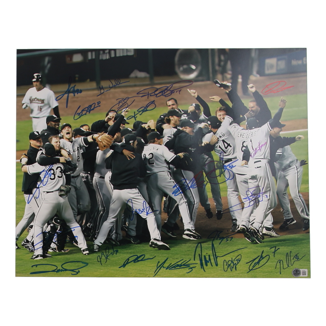 Frank Thomas, Paul Konerko, Jon Garland | White Sox 2005 World Series Champions 16x20 Photo Team-Signed By (23) (Beckett) at PristineAuction.com Frank Thomas, Paul Konerko, Jon Garland | White Sox 2005 World Series Champions 16x20 Photo Team-Signed By (23) (Beckett) at PristineAuction.com