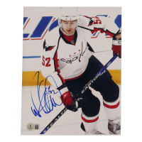 Mike Green Signed Capitals 8x10 Photo (Beckett) at PristineAuction.com