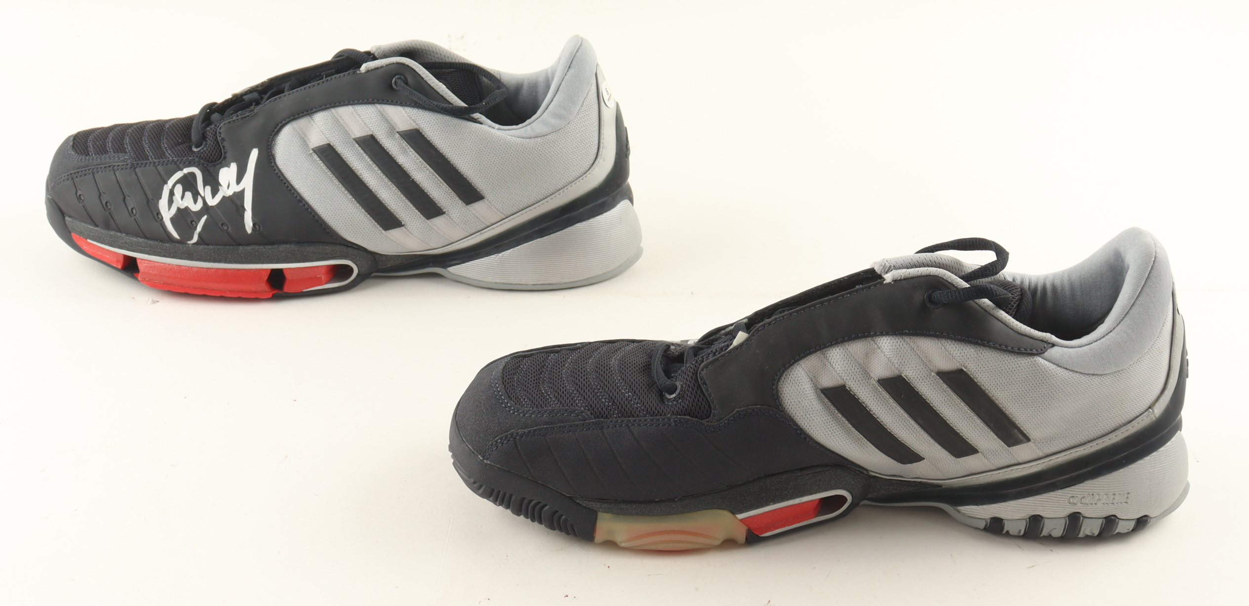 Marat Safin Twice-Signed Pair of Adidas Tennis Shoes (Beckett) at PristineAuction.com Marat Safin Twice-Signed Pair of Adidas Tennis Shoes (Beckett) at PristineAuction.com