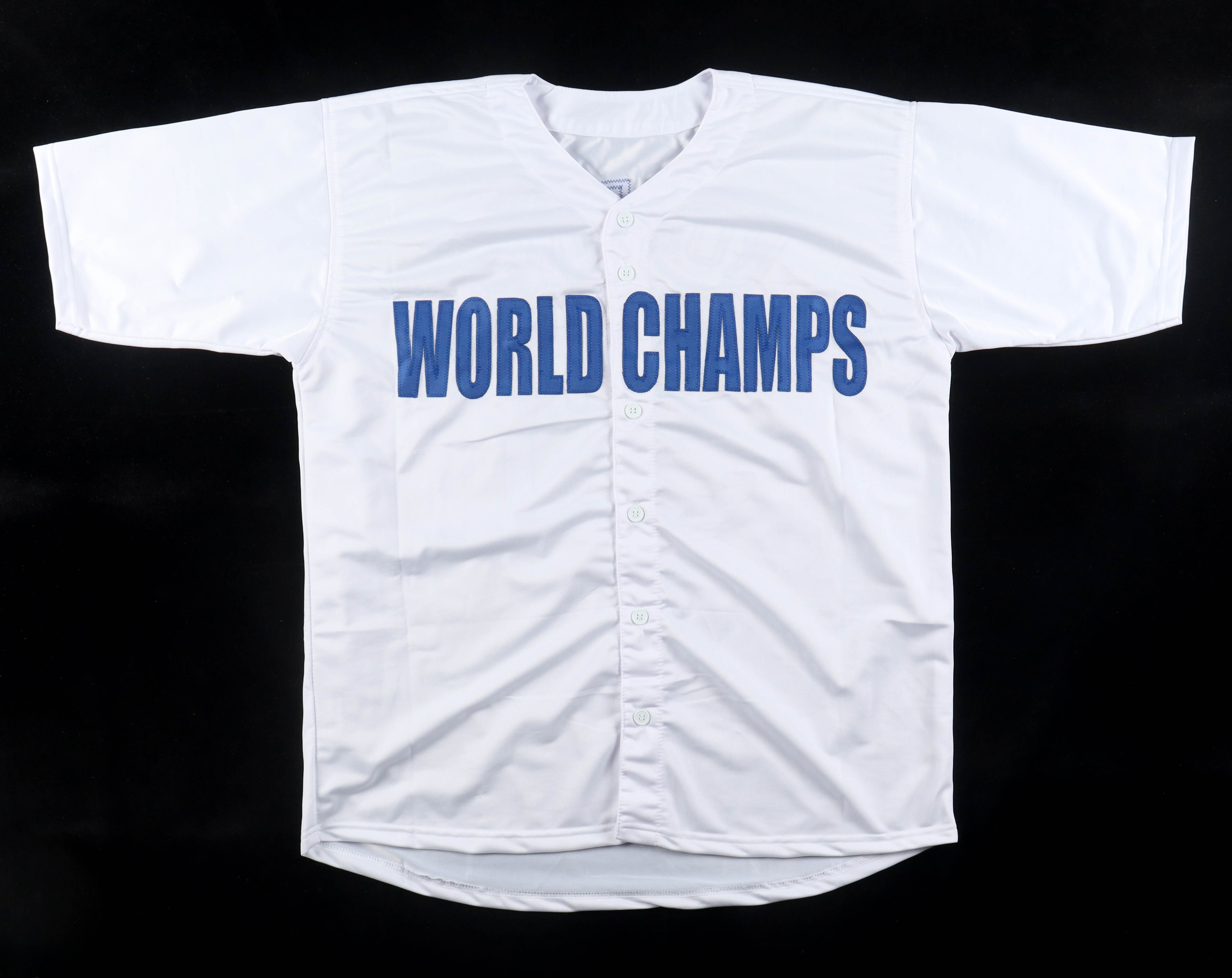 Dave Roberts Signed Jersey Inscribed "2017 MGR of Year" (Beckett) at PristineAuction.com Dave Roberts Signed Jersey Inscribed "2017 MGR of Year" (Beckett) at PristineAuction.com