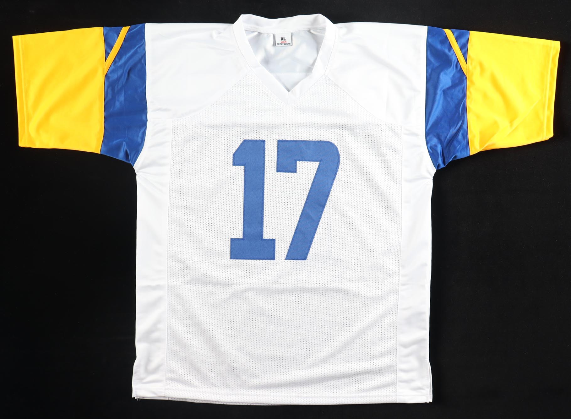 Davante Adams Signed Jersey (Beckett) at PristineAuction.com Davante Adams Signed Jersey (Beckett) at PristineAuction.com