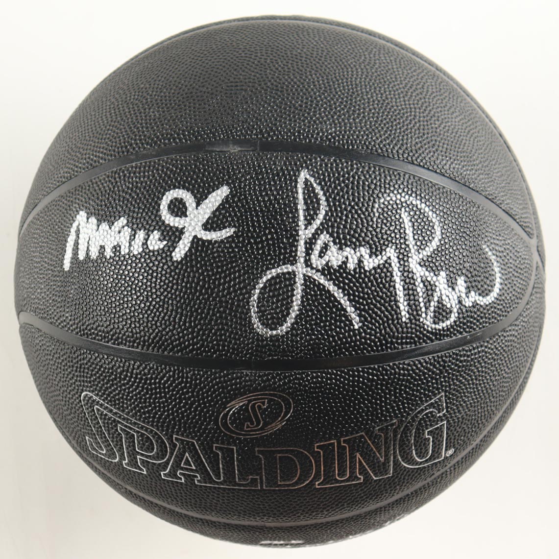 Magic Johnson & Larry Bird Signed NBA Black Edition Basketball (PSA & Beckett) at PristineAuction.com Magic Johnson & Larry Bird Signed NBA Black Edition Basketball (PSA & Beckett) at PristineAuction.com