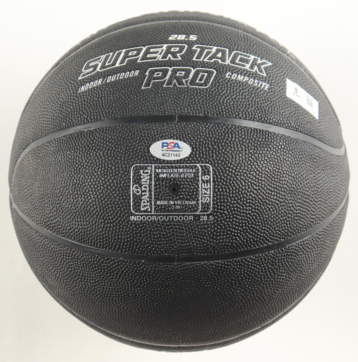 Magic Johnson & Larry Bird Signed NBA Black Edition Basketball (PSA & Beckett) at PristineAuction.com Magic Johnson & Larry Bird Signed NBA Black Edition Basketball (PSA & Beckett) at PristineAuction.com