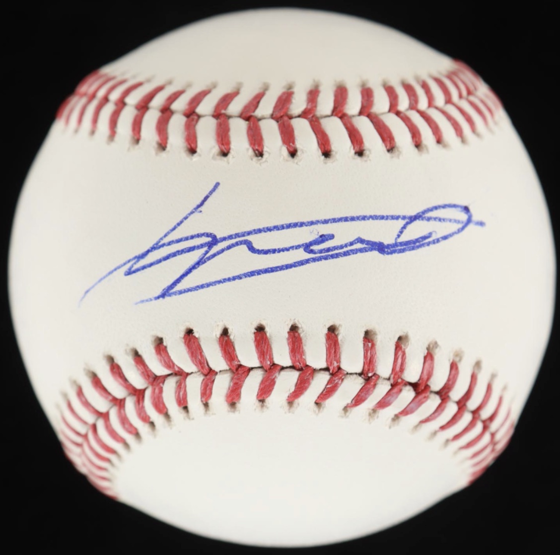Vladimir Guerrero Sr. Signed OML Baseball (JSA) at PristineAuction.com Vladimir Guerrero Sr. Signed OML Baseball (JSA) at PristineAuction.com