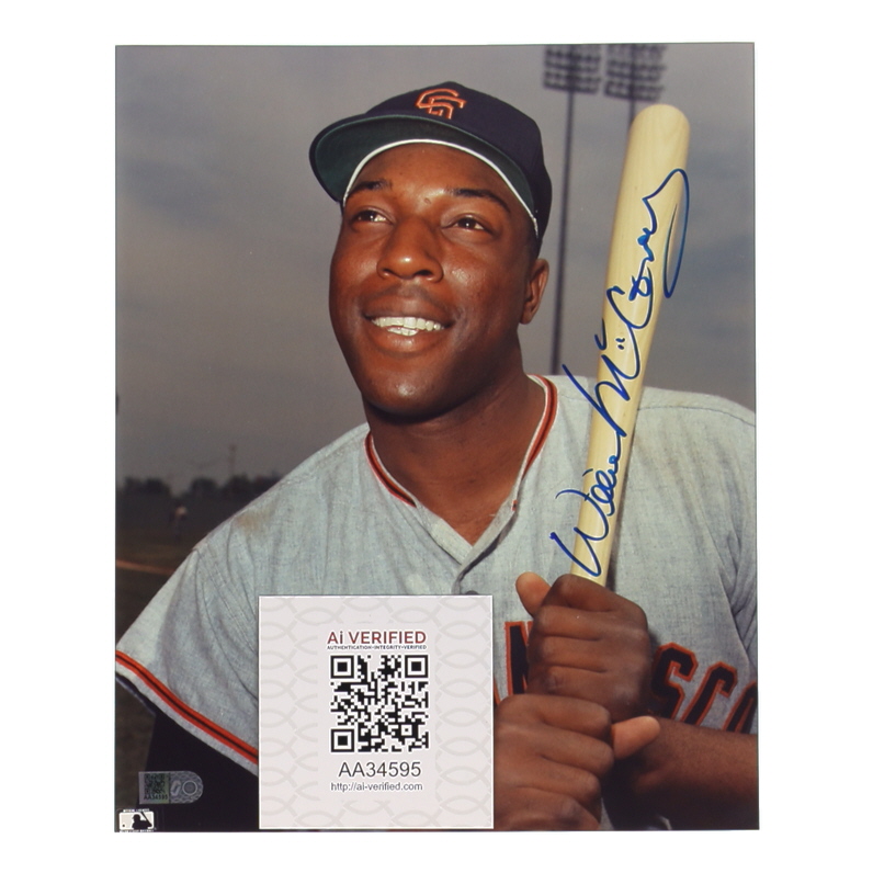 Willie McCovey Signed Giants 8x10 Photo (AIV) at PristineAuction.com Willie McCovey Signed Giants 8x10 Photo (AIV) at PristineAuction.com