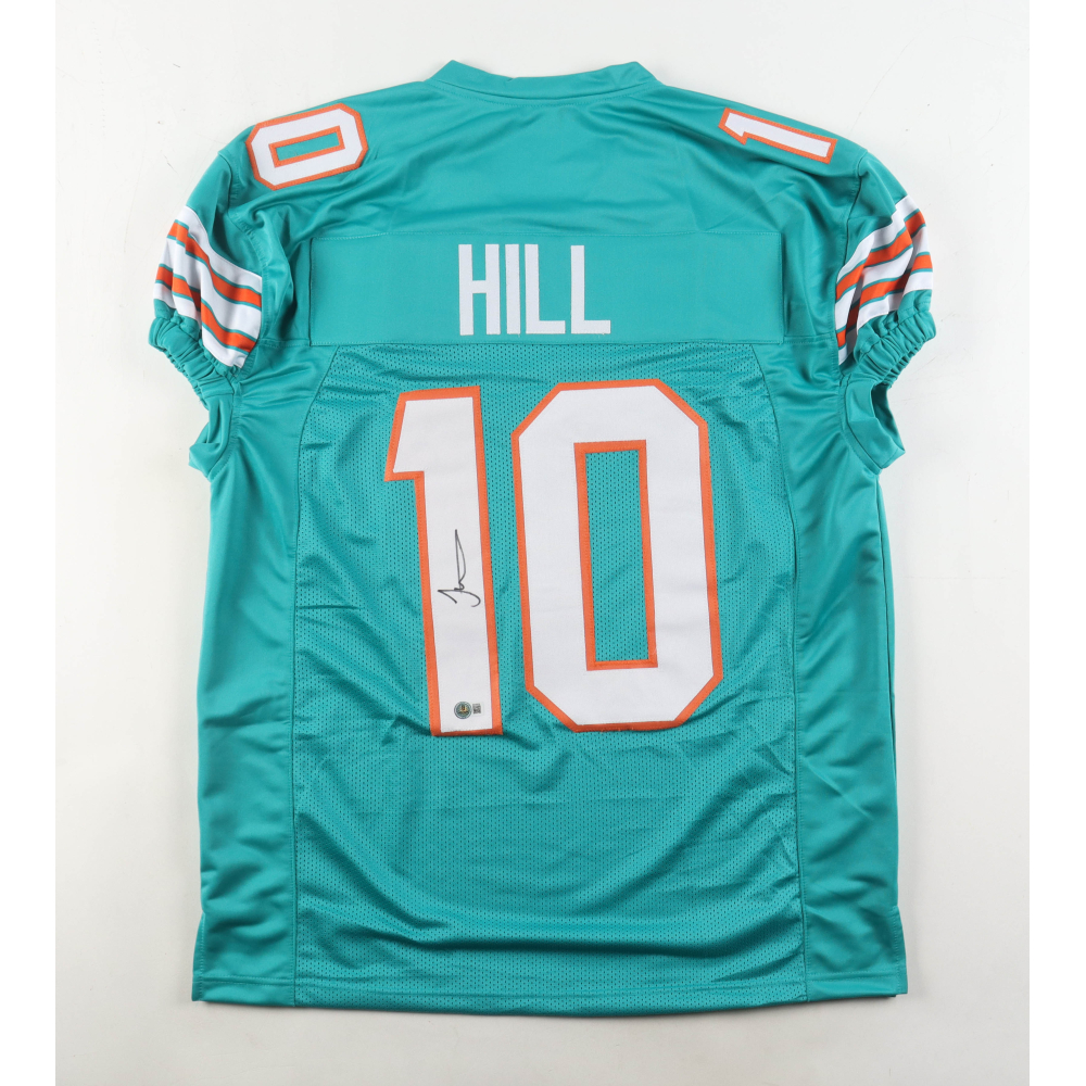 Tyreek Hill Signed Jersey (Beckett) at PristineAuction.com