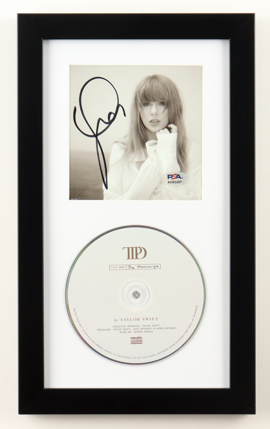 Taylor Swift Signed Custom Framed "The Tortured Poets Department" CD Album Insert Display with Disc (PSA) at PristineAuction.com Taylor Swift Signed Custom Framed "The Tortured Poets Department" CD Album Insert Display with Disc (PSA) at PristineAuction.com