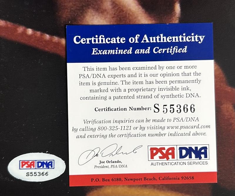 "Rowdy" Roddy Piper Signed WWE 11x14 Photo (PSA) at PristineAuction.com "Rowdy" Roddy Piper Signed WWE 11x14 Photo (PSA) at PristineAuction.com