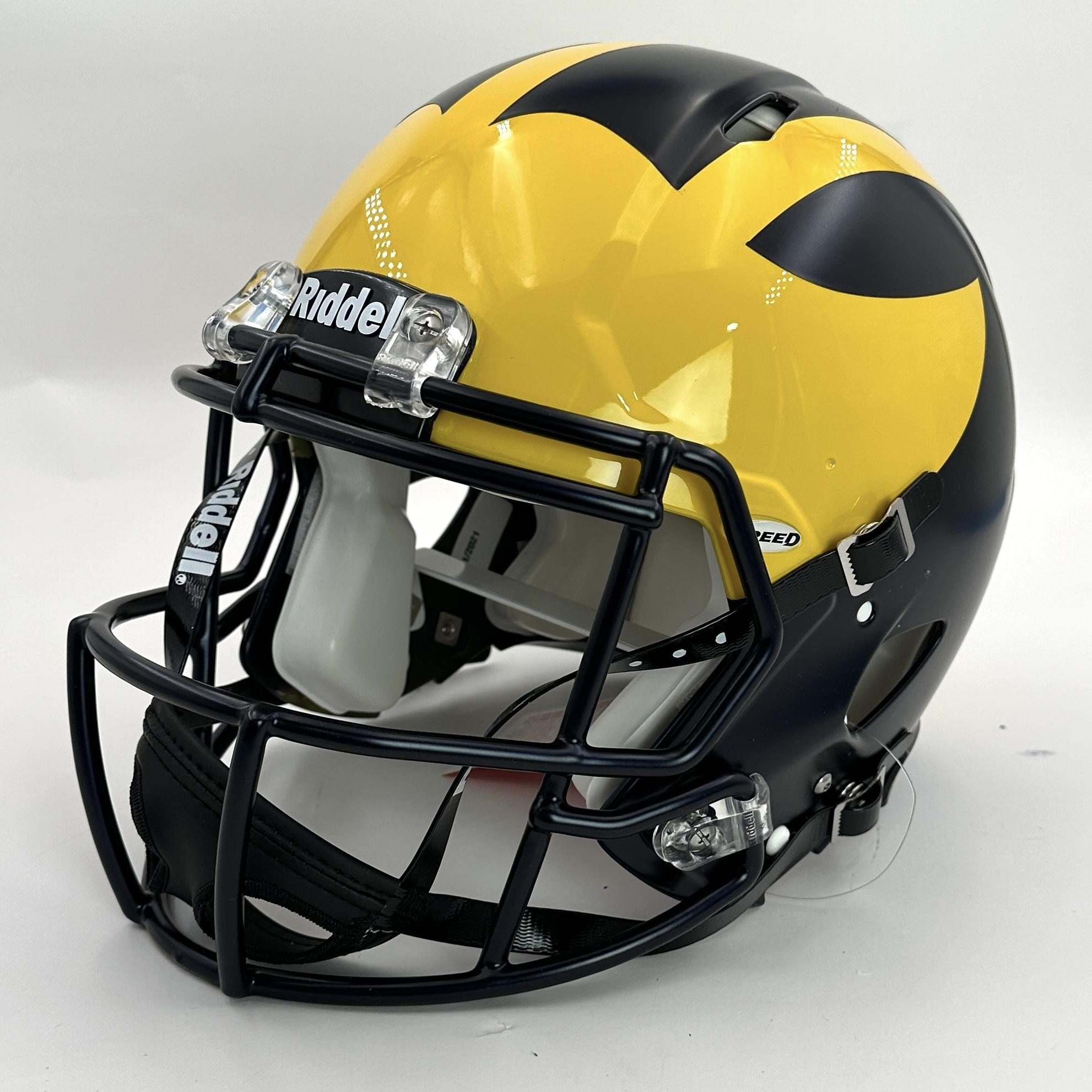 Zak Zinter Signed Michigan Wolverines Full-Size Authentic On-Field Speed Helmet Inscribed "2023 National Champs!" & "Go Blue!" (JSA) at PristineAuction.com Zak Zinter Signed Michigan Wolverines Full-Size Authentic On-Field Speed Helmet Inscribed "2023 National Champs!" & "Go Blue!" (JSA) at PristineAuction.com