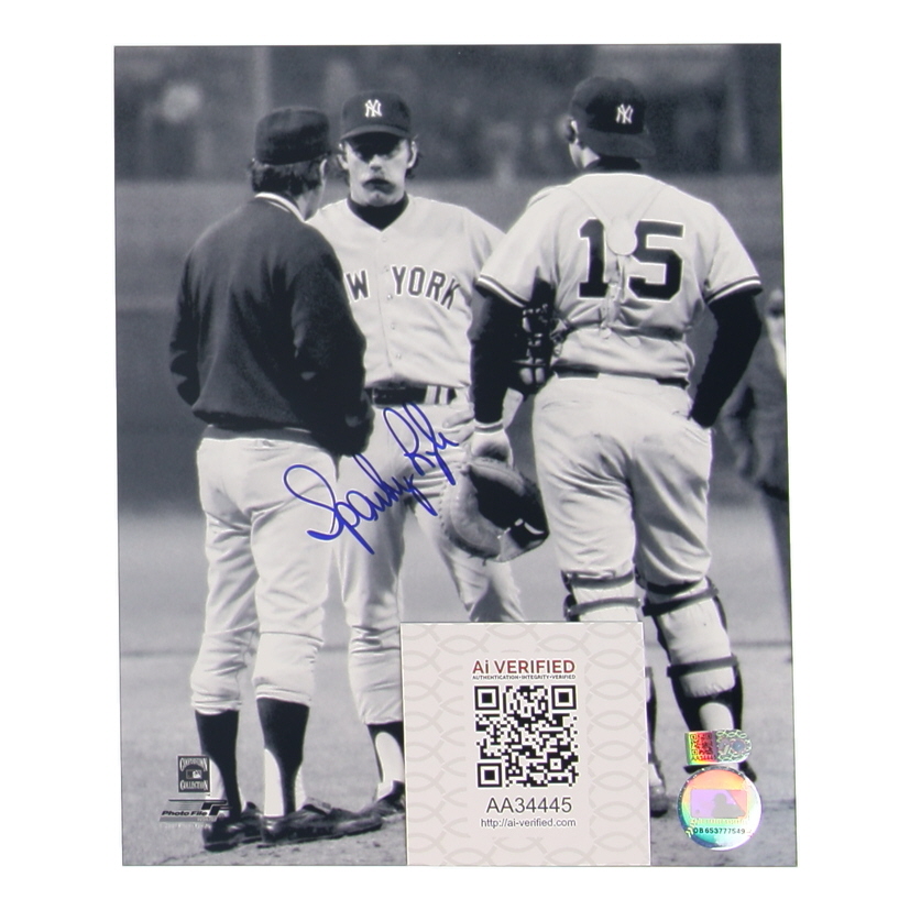 Sparky Lyle Signed Yankees 8x10 Photo (AIV) at PristineAuction.com Sparky Lyle Signed Yankees 8x10 Photo (AIV) at PristineAuction.com