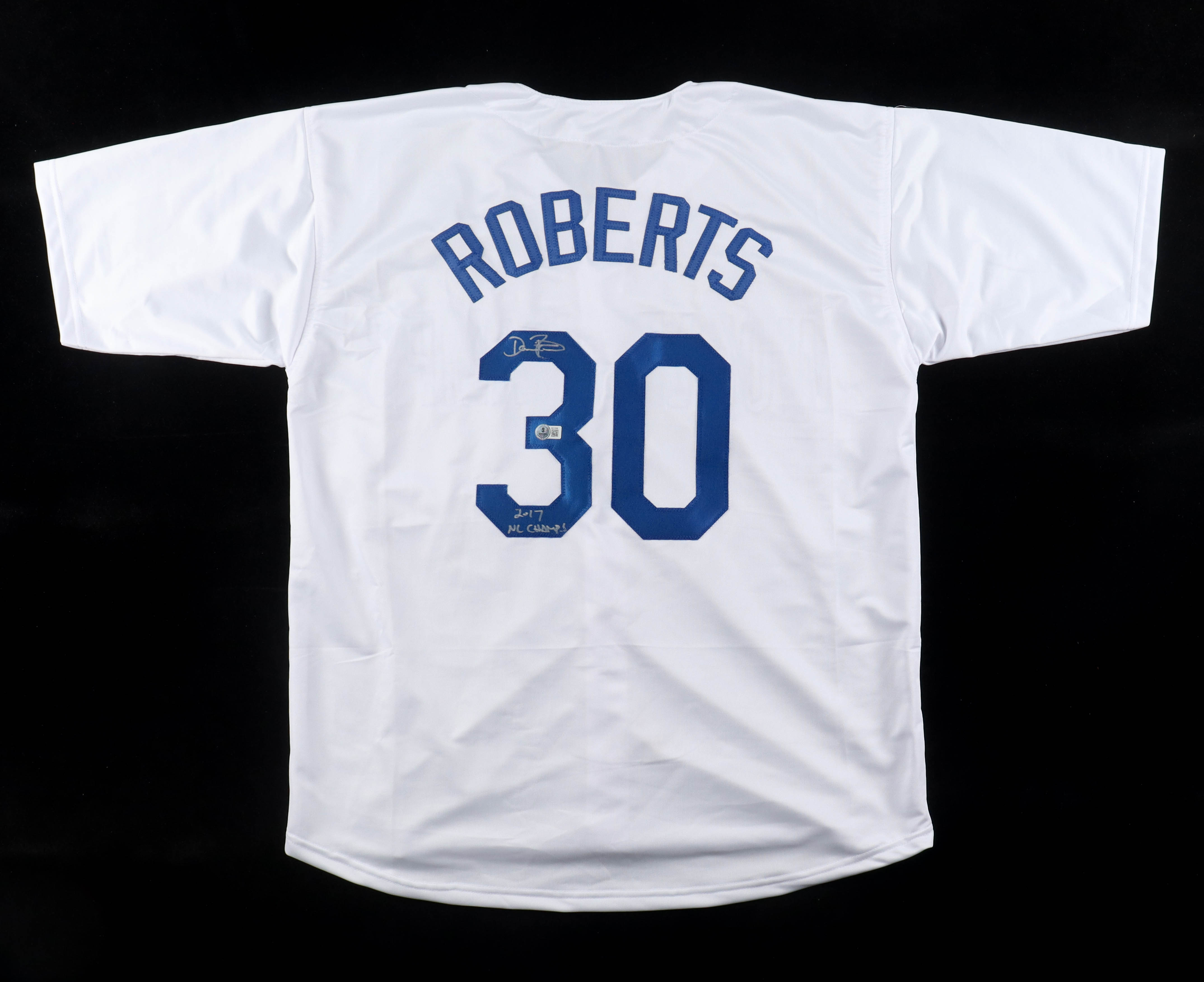 Dave Roberts Signed Jersey Inscribed "2017 NL Champs" (Beckett) at PristineAuction.com Dave Roberts Signed Jersey Inscribed "2017 NL Champs" (Beckett) at PristineAuction.com