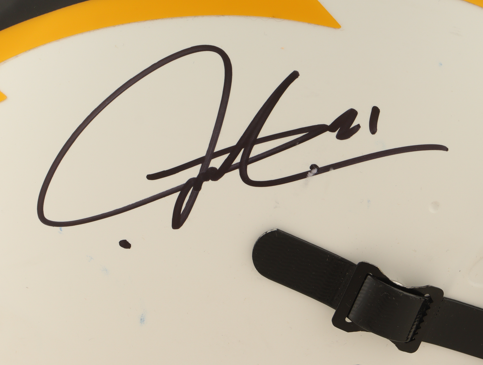 LaDainian Tomlinson Signed Chargers Full-Size Authentic On-Field Speed Helmet (Beckett) at PristineAuction.com LaDainian Tomlinson Signed Chargers Full-Size Authentic On-Field Speed Helmet (Beckett) at PristineAuction.com