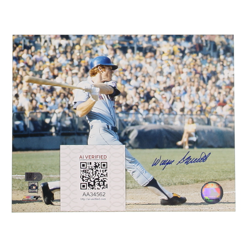 Wayne Garrett Signed Mets 8x10 Photo (AIV) at PristineAuction.com Wayne Garrett Signed Mets 8x10 Photo (AIV) at PristineAuction.com