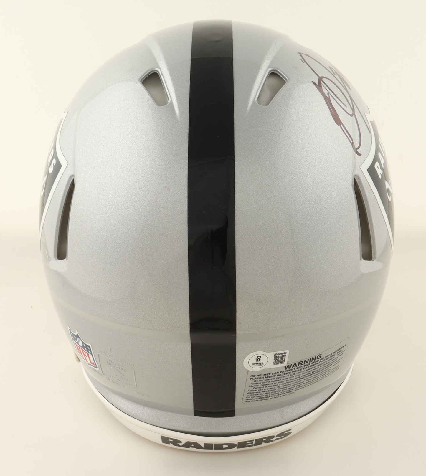 Bo Jackson Signed Raiders Full-Size Authentic On-Field Speed Helmet with Visor (Beckett) at PristineAuction.com Bo Jackson Signed Raiders Full-Size Authentic On-Field Speed Helmet with Visor (Beckett) at PristineAuction.com