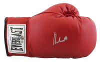 Muhammad Ali Signed Everlast Boxing Glove (Beckett) at PristineAuction.com