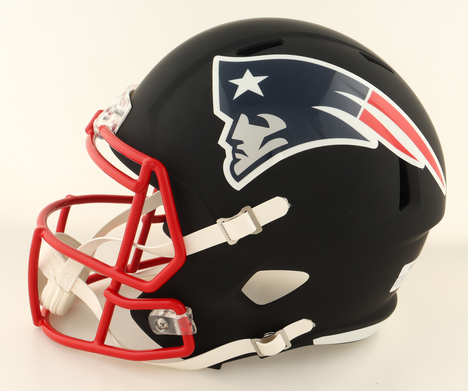 Sony Michel Signed Patriots Full-Size Flat Black Speed Helmet Inscribed "SBLIII Champs" (Beckett) at PristineAuction.com Sony Michel Signed Patriots Full-Size Flat Black Speed Helmet Inscribed "SBLIII Champs" (Beckett) at PristineAuction.com