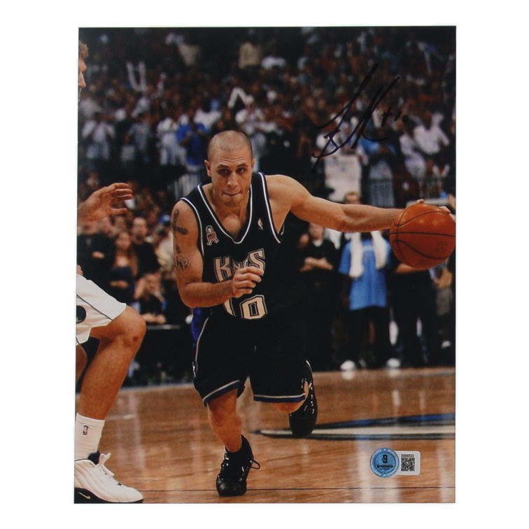 Mike Bibby Signed Kings 8x10 Photo (Beckett) at PristineAuction.com Mike Bibby Signed Kings 8x10 Photo (Beckett) at PristineAuction.com
