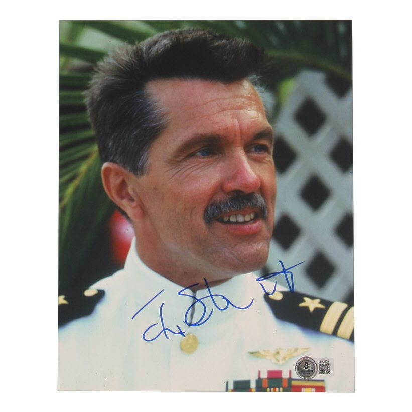 Tom Skerritt Signed "Top Gun" 8x10 Photo (Beckett) at PristineAuction.com Tom Skerritt Signed "Top Gun" 8x10 Photo (Beckett) at PristineAuction.com