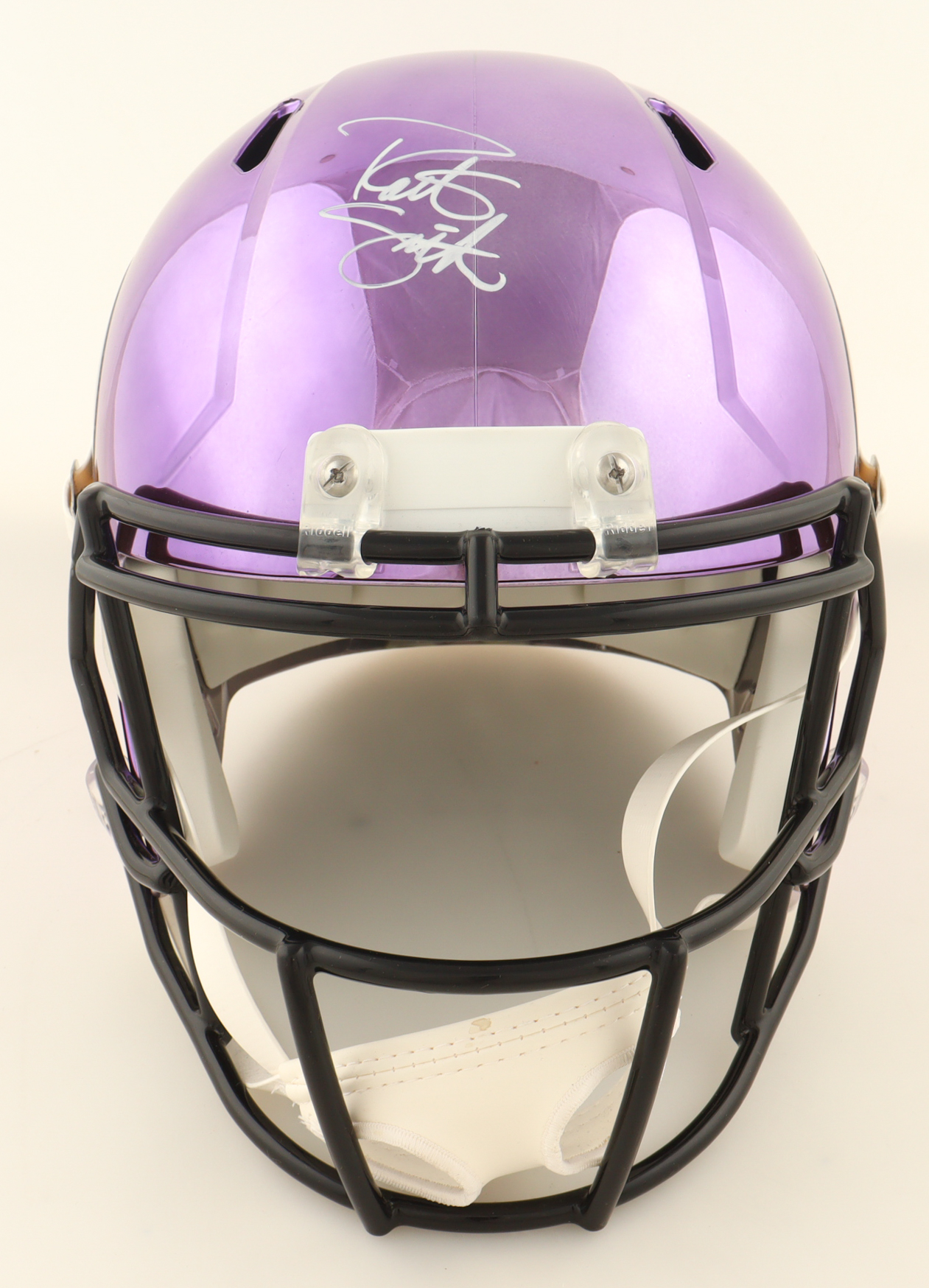 Robert Smith Signed Vikings Full-Size Authentic On-Field Chrome Speed Helmet (JSA) at PristineAuction.com Robert Smith Signed Vikings Full-Size Authentic On-Field Chrome Speed Helmet (JSA) at PristineAuction.com