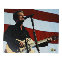 Lindsey Buckingham Signed 8x10 Photo (Beckett) at PristineAuction.com