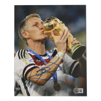 Bastian Schweinsteiger Signed Bayern Munich 8x10 Photo (Beckett) at PristineAuction.com