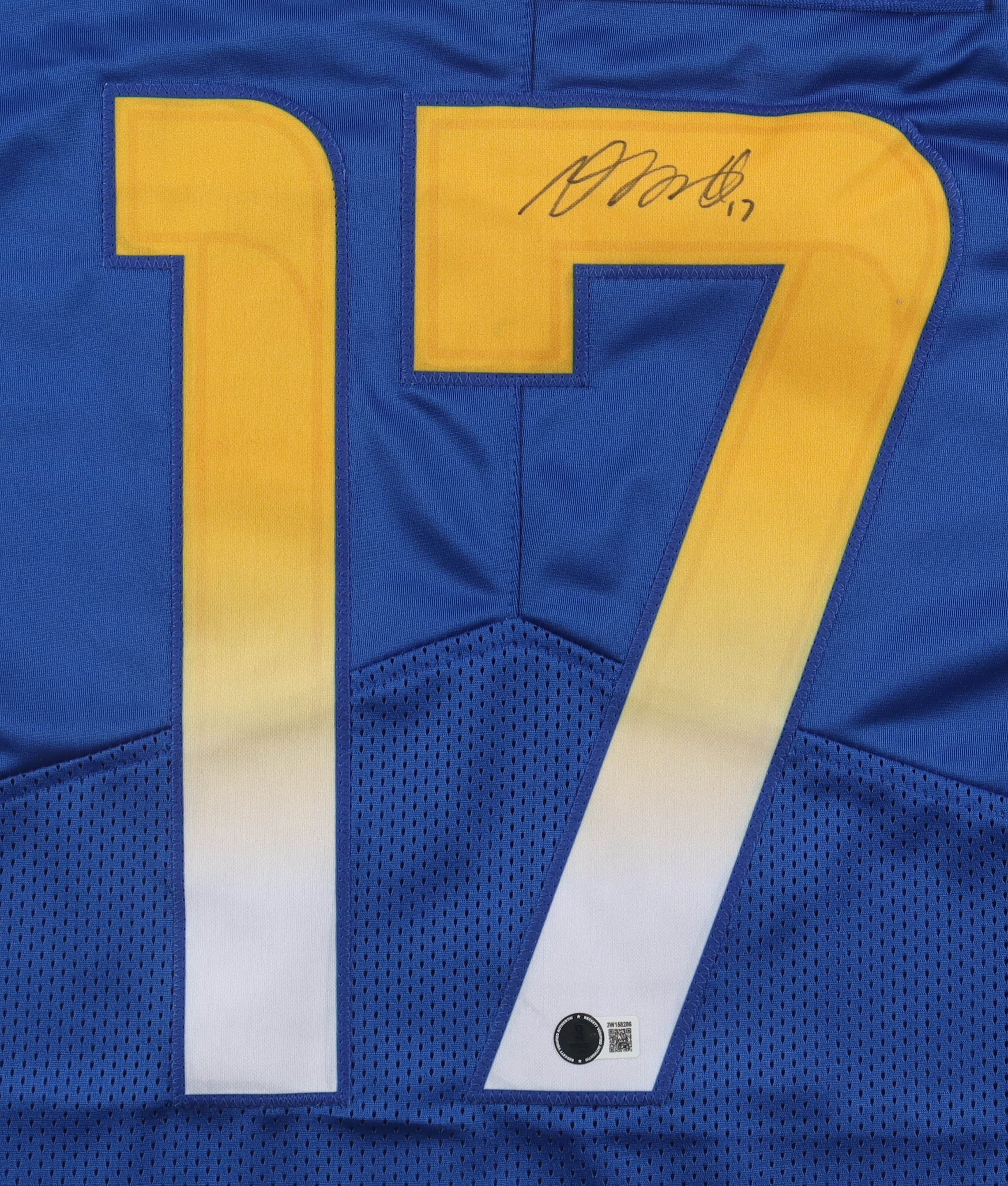 Davante Adams Signed Jersey (Beckett) at PristineAuction.com Davante Adams Signed Jersey (Beckett) at PristineAuction.com