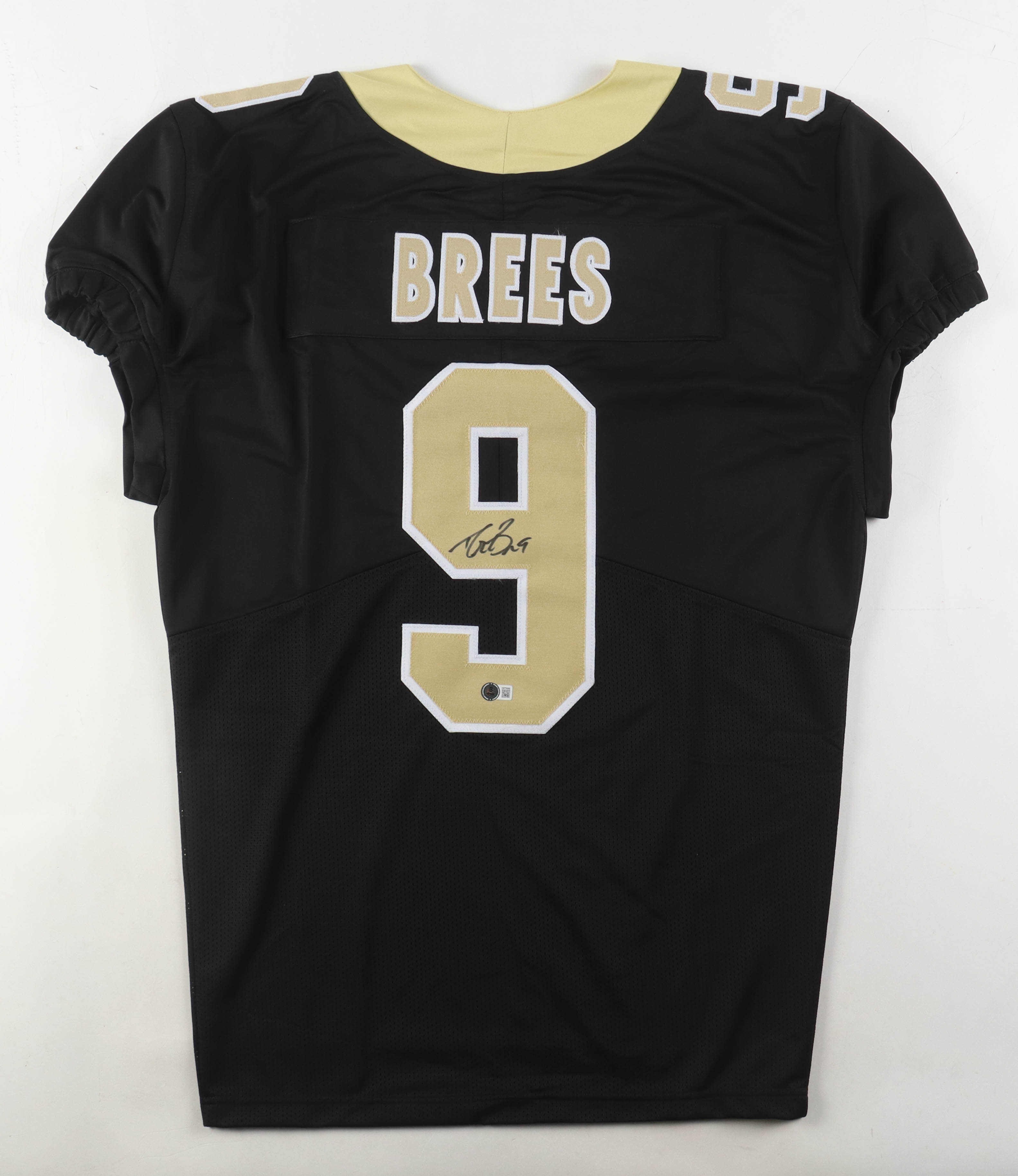 Drew Brees Signed Jersey (Beckett) at PristineAuction.com Drew Brees Signed Jersey (Beckett) at PristineAuction.com
