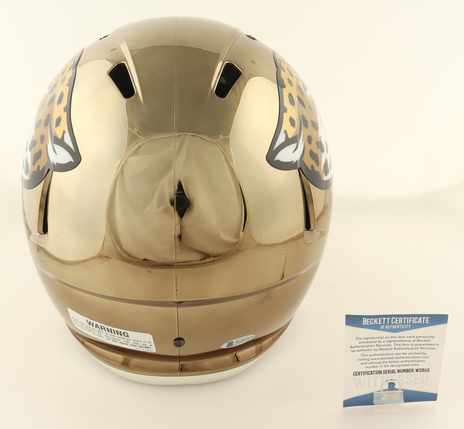 Gardner Minshew Signed Jaguars Full-Size Chrome Speed Helmet Inscribed "Minshew Mania" (Beckett) at PristineAuction.com Gardner Minshew Signed Jaguars Full-Size Chrome Speed Helmet Inscribed "Minshew Mania" (Beckett) at PristineAuction.com