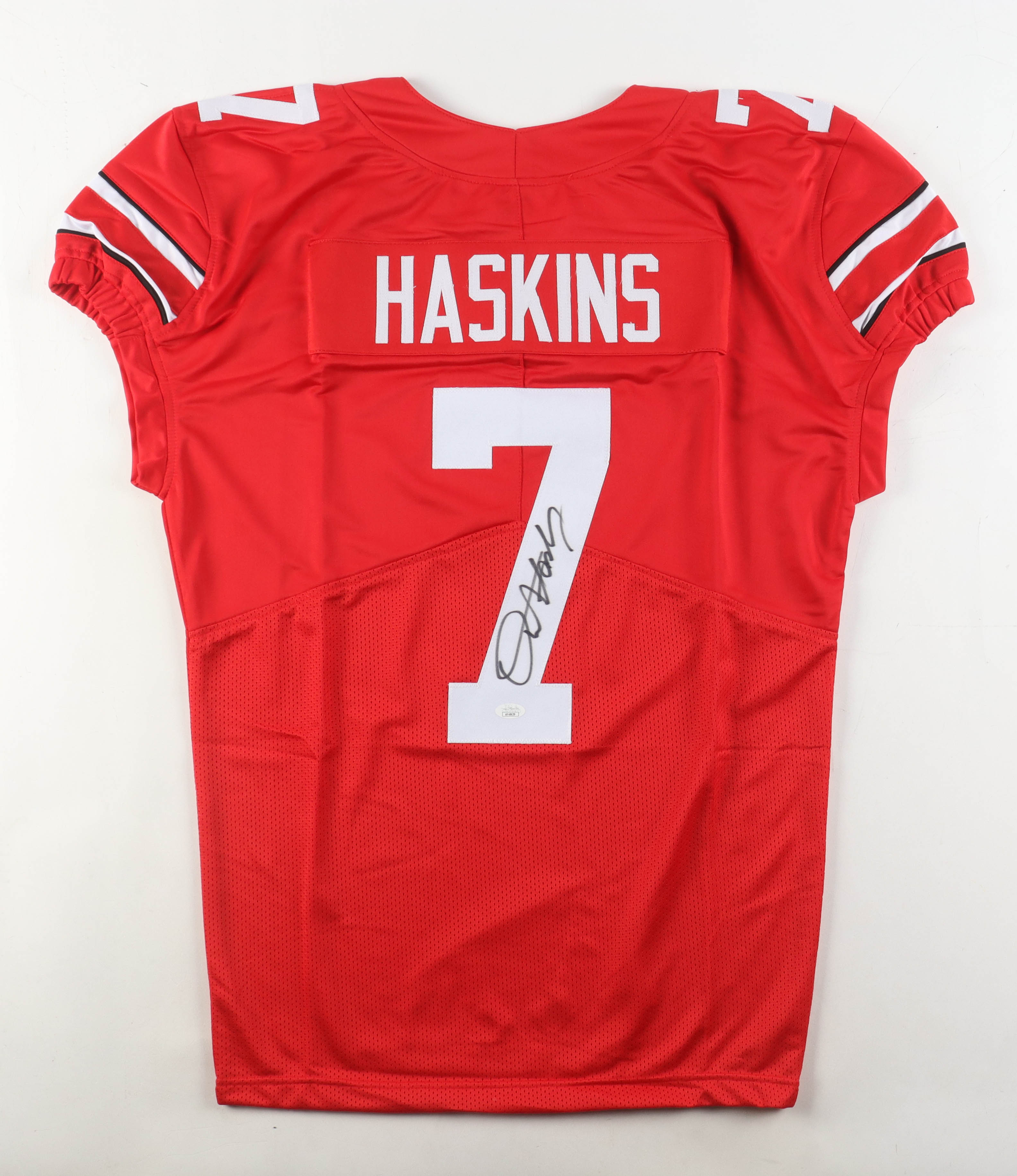 Dwayne Haskins Jr. Signed Jersey (JSA) at PristineAuction.com Dwayne Haskins Jr. Signed Jersey (JSA) at PristineAuction.com