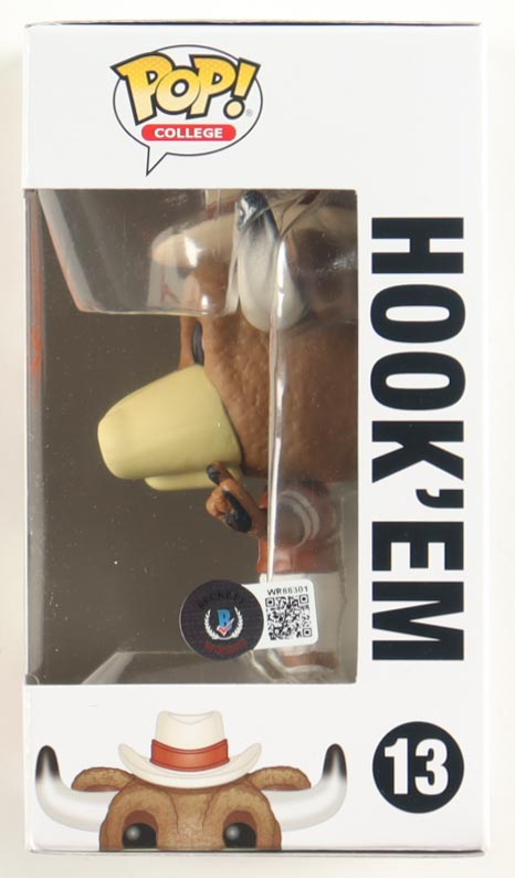 Vince Young Signed "Texas Longhorns" #13 Hook'em Funko Pop! Vinyl Figure (Beckett) at PristineAuction.com Vince Young Signed "Texas Longhorns" #13 Hook'em Funko Pop! Vinyl Figure (Beckett) at PristineAuction.com