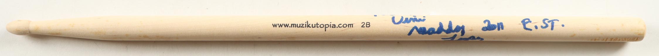 Vini "Mad Dog" Lopez Signed 16" Drum Stick Inscribed "Thanks", "2011" & "E.ST." (JSA) at PristineAuction.com Vini "Mad Dog" Lopez Signed 16" Drum Stick Inscribed "Thanks", "2011" & "E.ST." (JSA) at PristineAuction.com