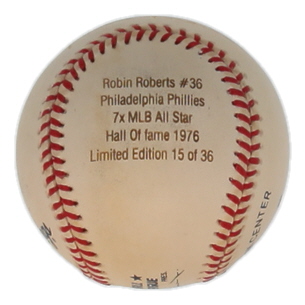 Robin Roberts Signed LE ONL Career Stat Engraved Baseball (JSA) at PristineAuction.com Robin Roberts Signed LE ONL Career Stat Engraved Baseball (JSA) at PristineAuction.com