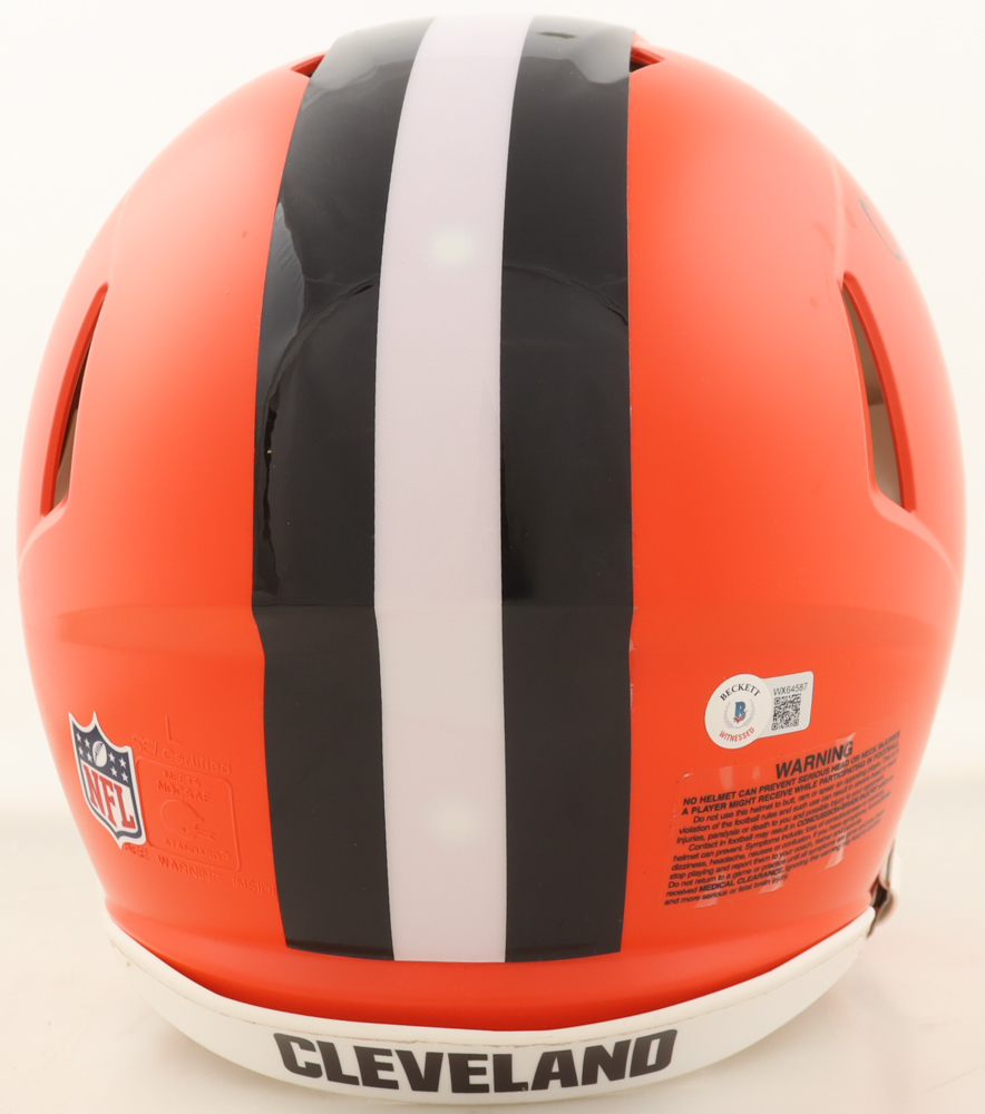Nick Chubb Signed Browns Full-Size Authentic On-Field Speed Helmet (Beckett) at PristineAuction.com Nick Chubb Signed Browns Full-Size Authentic On-Field Speed Helmet (Beckett) at PristineAuction.com