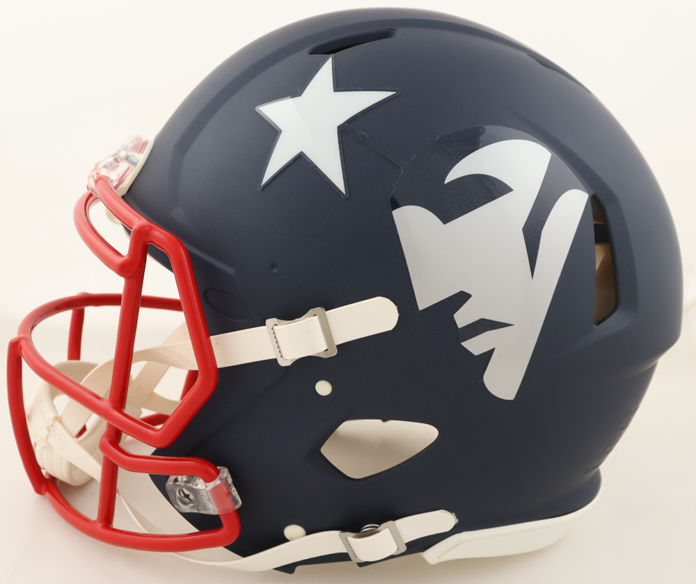 Randy Moss Signed Patriots Full-Size Authentic On-Field AMP Alternate Speed Helmet Inscribed "Straight Cash Homie" (Beckett) at PristineAuction.com Randy Moss Signed Patriots Full-Size Authentic On-Field AMP Alternate Speed Helmet Inscribed "Straight Cash Homie" (Beckett) at PristineAuction.com