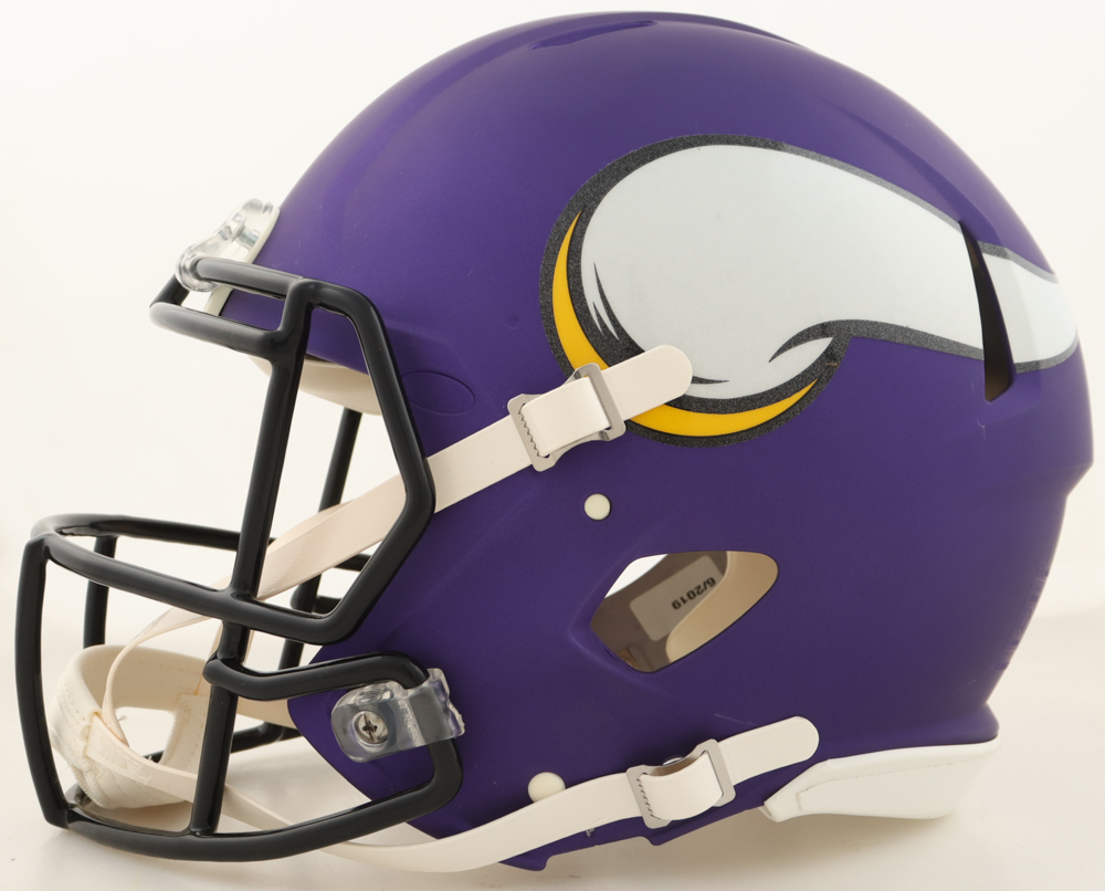 Adrian Peterson Signed Vikings Full-Size Authentic On-Field Speed Helmet (Beckett) at PristineAuction.com Adrian Peterson Signed Vikings Full-Size Authentic On-Field Speed Helmet (Beckett) at PristineAuction.com