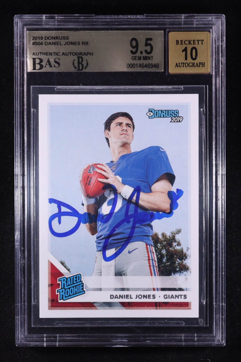 Daniel Jones Signed 2019 Donruss #304 RR RC (BAS 9.5 | Auto 10) at PristineAuction.com Daniel Jones Signed 2019 Donruss #304 RR RC (BAS 9.5 | Auto 10) at PristineAuction.com