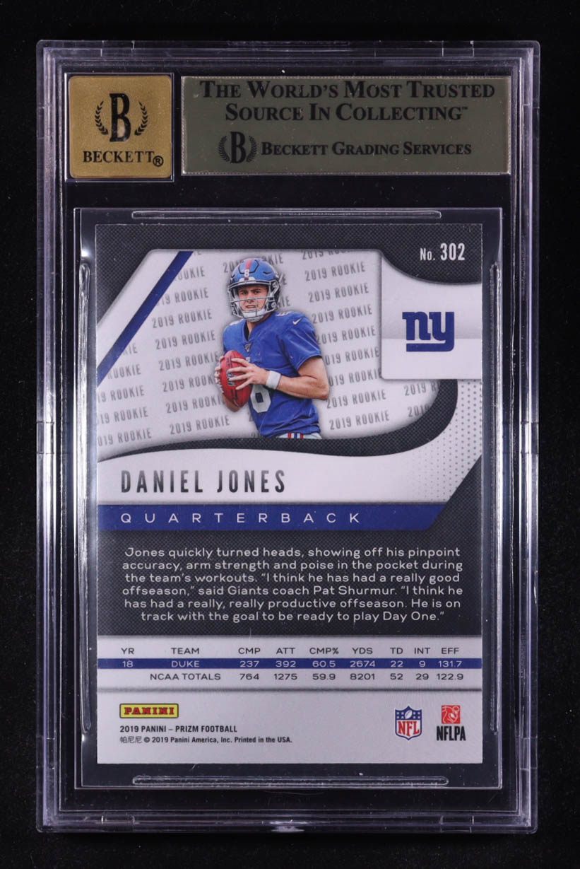 Daniel Jones Signed 2019 Panini Prizm #302 RC (BAS 9.5 | Auto 10) at PristineAuction.com Daniel Jones Signed 2019 Panini Prizm #302 RC (BAS 9.5 | Auto 10) at PristineAuction.com