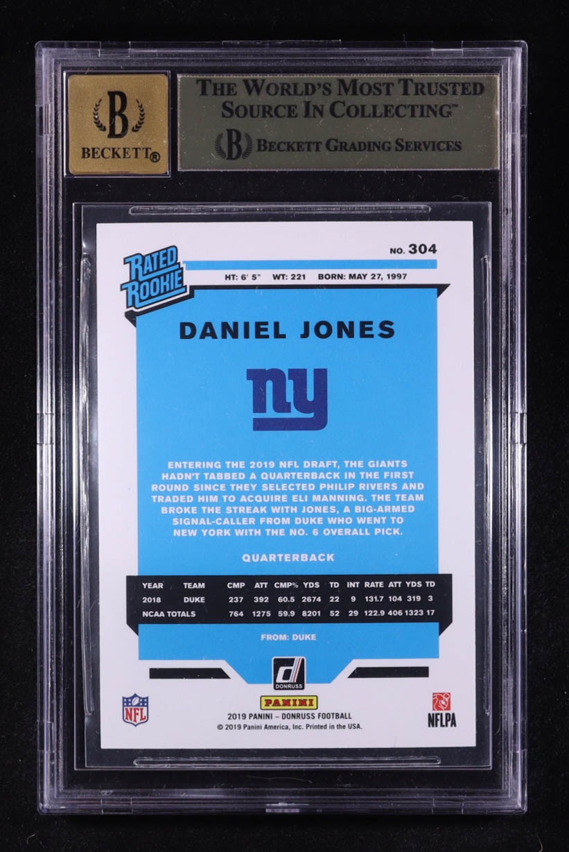 Daniel Jones Signed 2019 Donruss #304 RR RC (BAS 9.5 | Auto 10) at PristineAuction.com Daniel Jones Signed 2019 Donruss #304 RR RC (BAS 9.5 | Auto 10) at PristineAuction.com