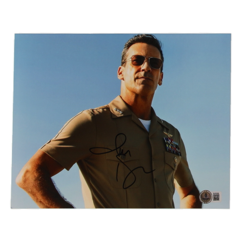 Jon Hamm Signed "Top Gun: Maverick" 8x10 Photo (Beckett) at PristineAuction.com Jon Hamm Signed "Top Gun: Maverick" 8x10 Photo (Beckett) at PristineAuction.com