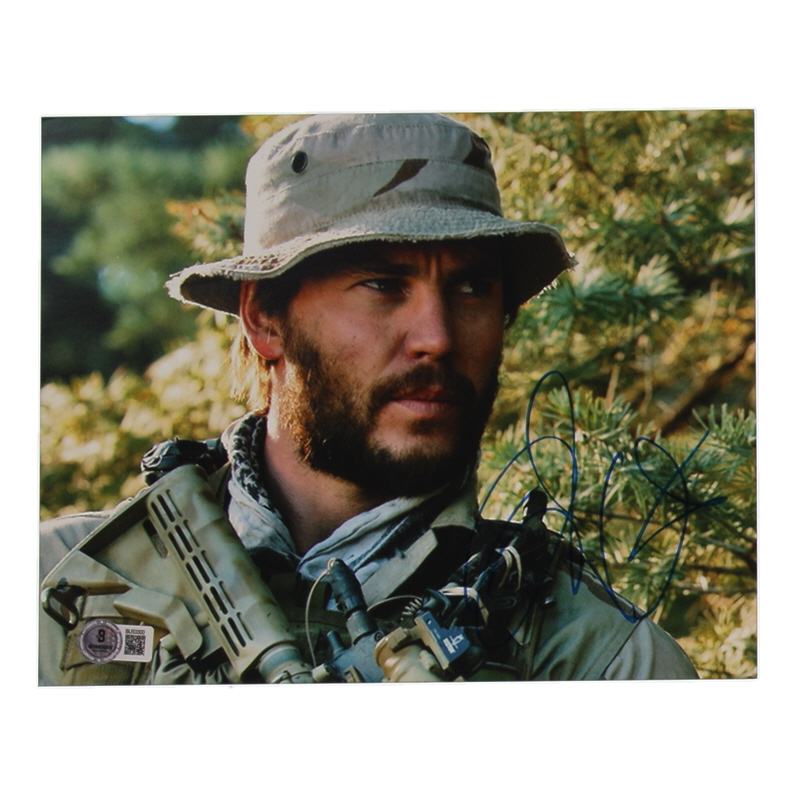 Taylor Kitsch Signed "Lone Survivor" 8x10 Photo (Beckett) at PristineAuction.com Taylor Kitsch Signed "Lone Survivor" 8x10 Photo (Beckett) at PristineAuction.com