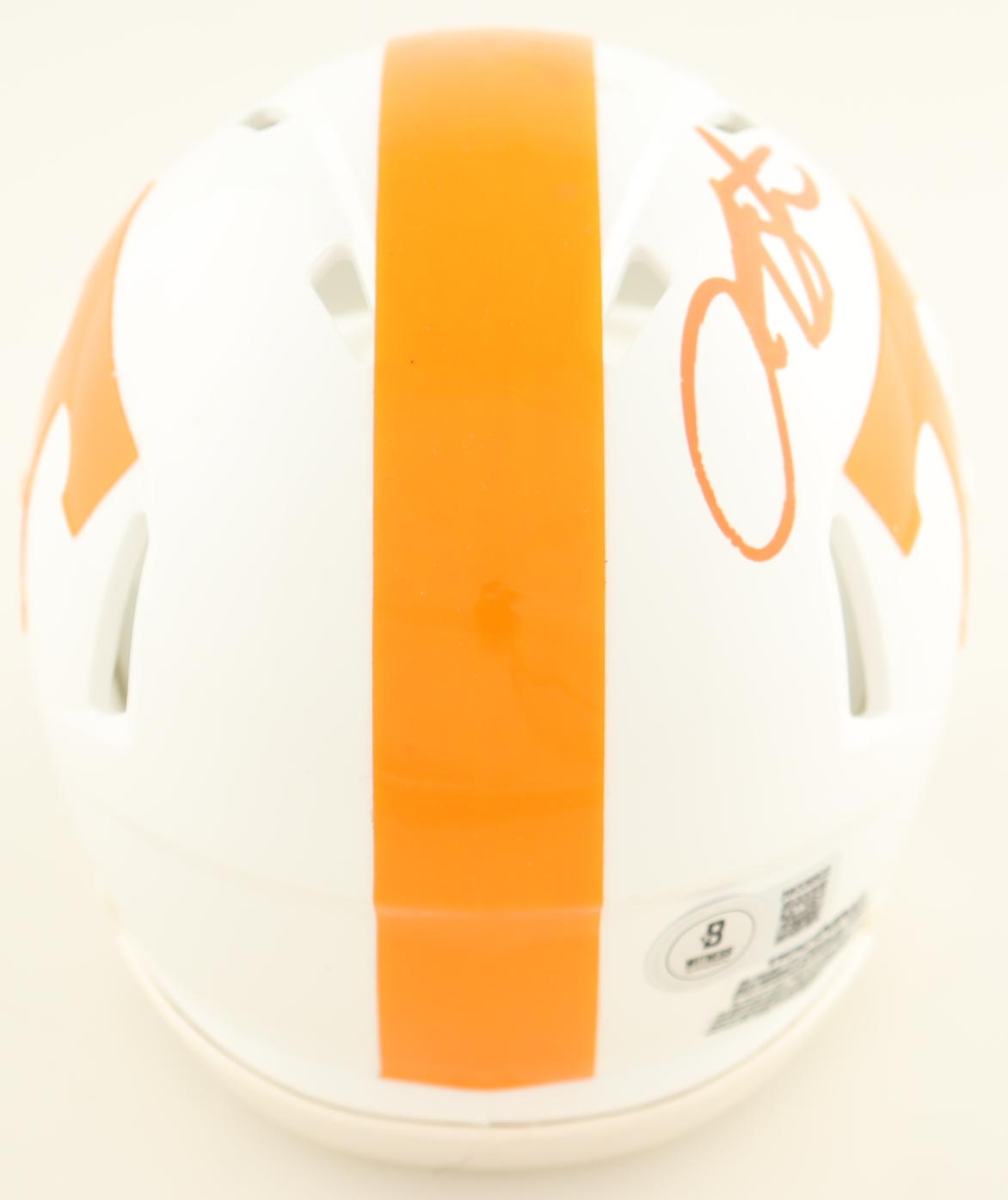 Arian Foster Signed Tennessee Volunteers Speed Mini Helmet (Beckett) at PristineAuction.com Arian Foster Signed Tennessee Volunteers Speed Mini Helmet (Beckett) at PristineAuction.com