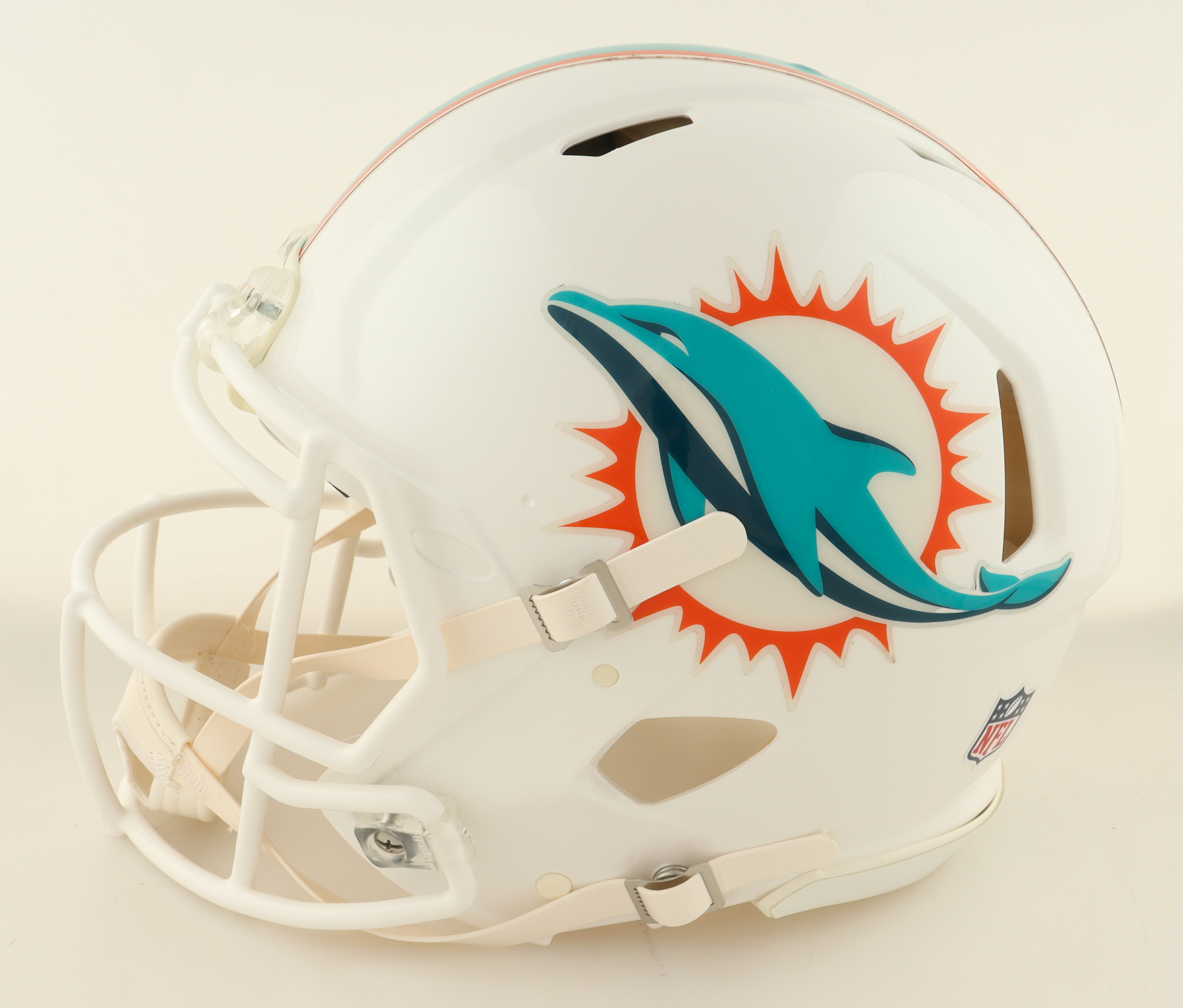 Xavien Howard Signed Dolphins Full-Size Authentic On-Field Speed Helmet (Radtke) at PristineAuction.com Xavien Howard Signed Dolphins Full-Size Authentic On-Field Speed Helmet (Radtke) at PristineAuction.com