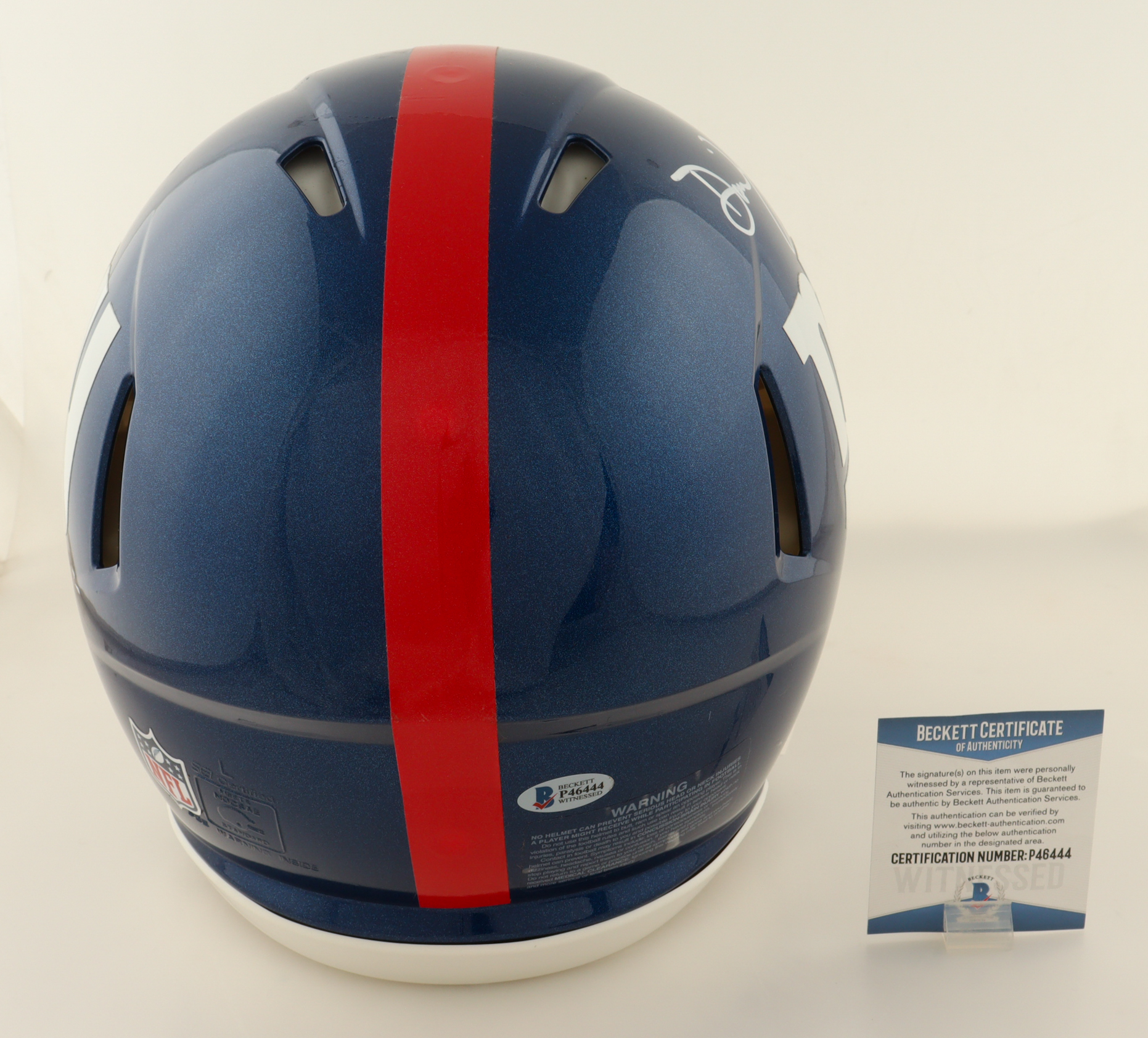 Daniel Jones Signed Giants Full-Size Authentic On-Field Speed Helmet (Beckett) at PristineAuction.com Daniel Jones Signed Giants Full-Size Authentic On-Field Speed Helmet (Beckett) at PristineAuction.com